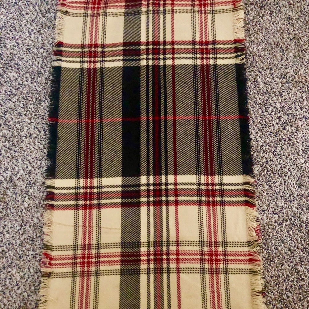 Checkered Scarf